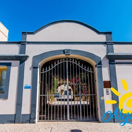 Convento Bernardas - Patio Laranjeiras By Algartur * Tavira